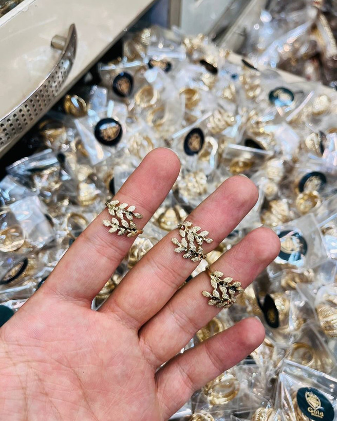 طلای ارزان انشگتر طلاروس ارجینال رنگ ثابت ضدحسایت تست شده