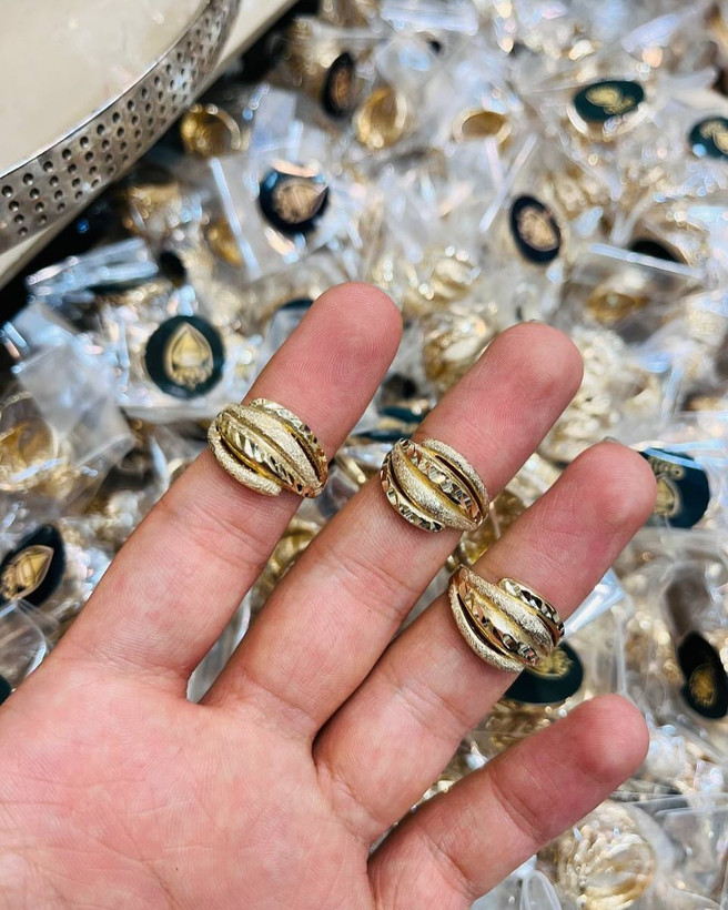 طلای ارزان انشگتر طلاروس ارجینال رنگ ثابت ضدحسایت تست شده